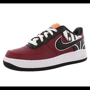 Nike AIR Force 1 LV8 (GS) big boys 5.5 Sneakers-